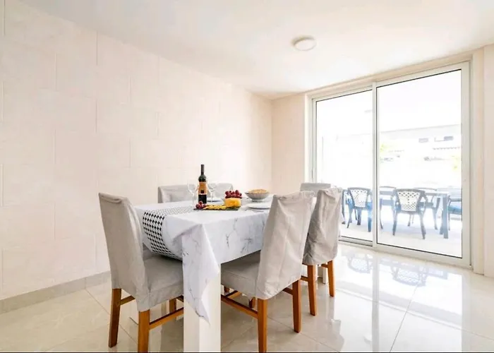 Nyaraló Marina House