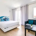 Marina House בית נופש *