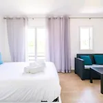 בית נופש Marina House *