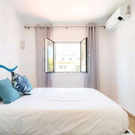 Holiday home Marina House Quarteira